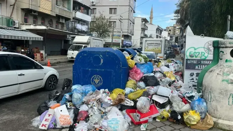 İçişleri Bakanlığı’ndan İzmir’de üç CHP’li belediyeye çöp incelemesi