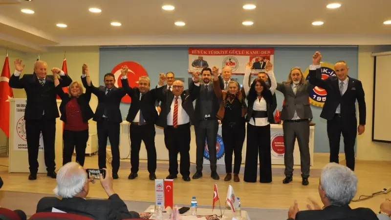 Kamu-Der İzmir İl Başkanı Soner İlbars, Genel Başkan Yardımcılığına seçildi