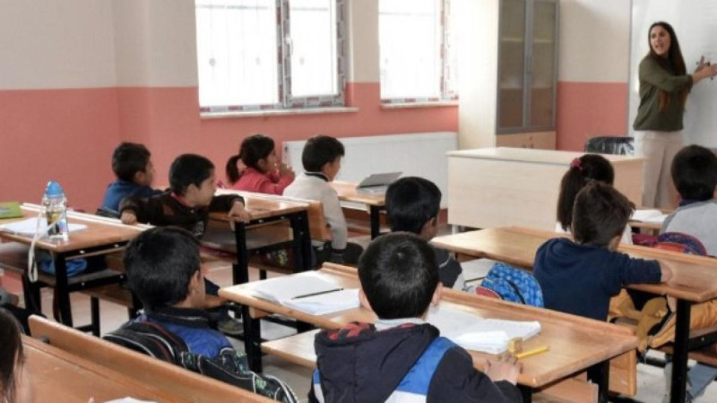 Yarıyıl tatilinde öğretmen atamaları ve il dışı tayin düzenlemesi