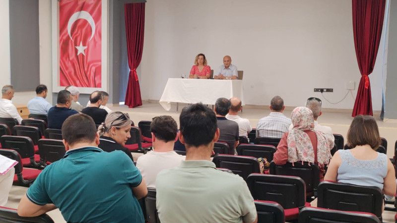Buca İlçe Milli Eğitim’de okul müdürlerine bilgilendirme toplantısı