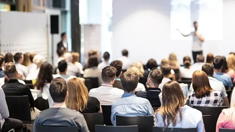 MEB’den yöneticilikten ayrılan personele yüz yüze akademi eğitimi kararı!