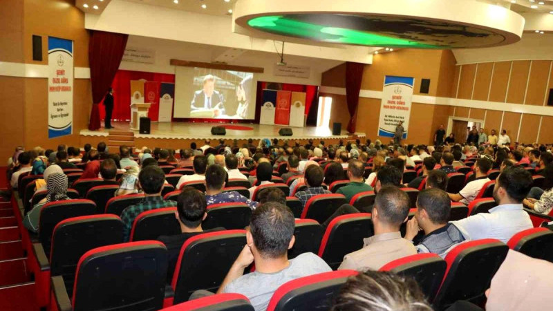 Öğretmenlerin mesleki çalışma ve zümre toplantı takvimi belli oldu
