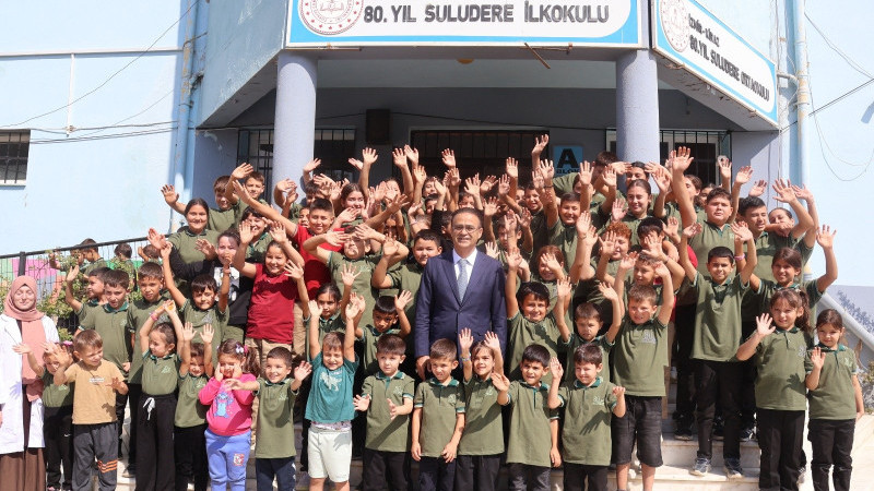 İzmir Millî Eğitim yönetimi ilçelerde eğitim nabzını tuttu