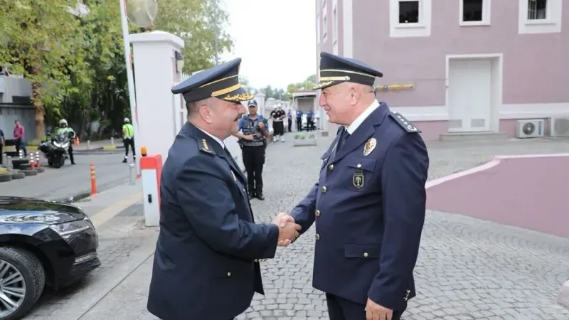 İzmir Emniyetinde görev değişimi: Arıbaş, Celal Sel’den görevi devraldı